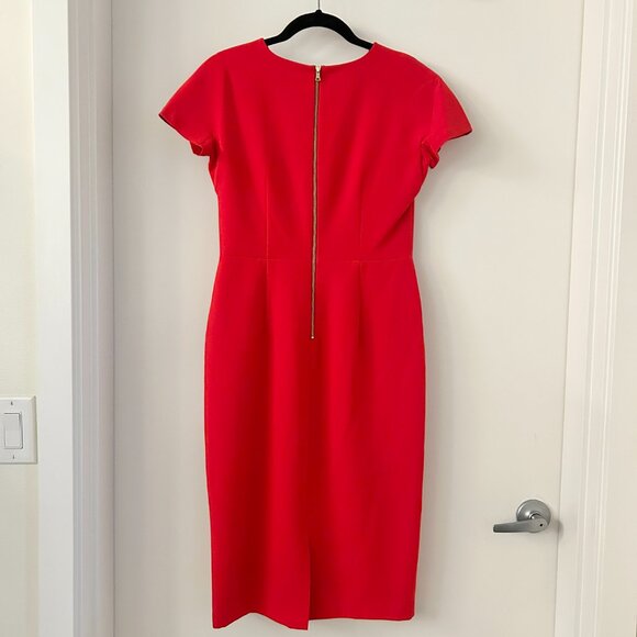 Maggy London Women's Dream Crepe Scalloped Sheath Midi Dress in Red Size 6 - Picture 8 of 10